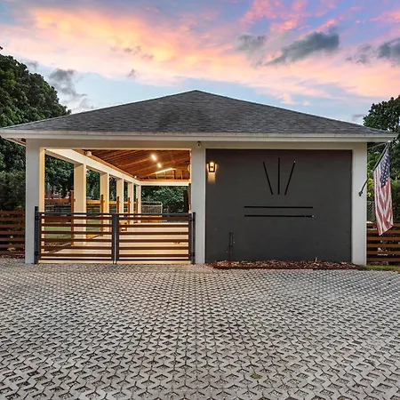 Modani Estate